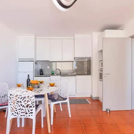 Varandas Da Rocha - Silhueta Citadina 公寓 *