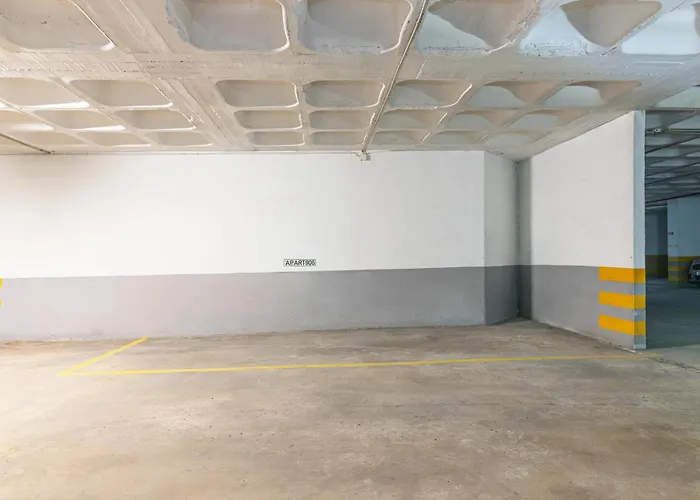 Varandas Da Rocha - Silhueta Citadina *