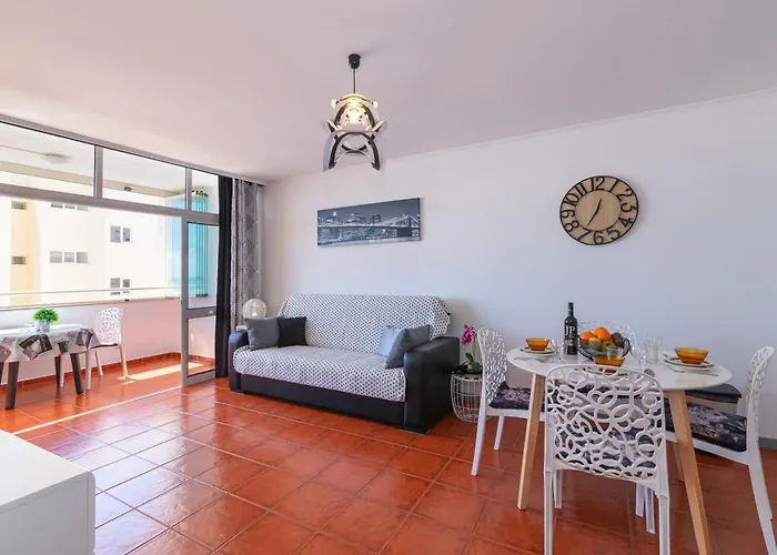 Varandas Da Rocha - Silhueta Citadina