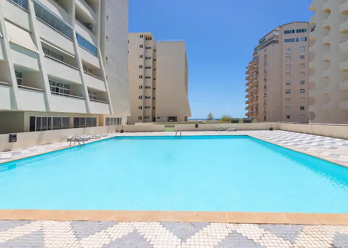 Varandas Da Rocha - Silhueta Citadina Portimão